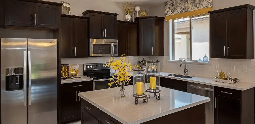 Cabinet painting results with freshly painted kitchen cabinets in Shreveport, LA